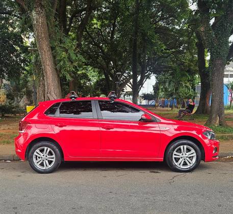 VOLKSWAGEN POLO 1.0 200 TSI COMFORTLINE AUTOMÁTICO